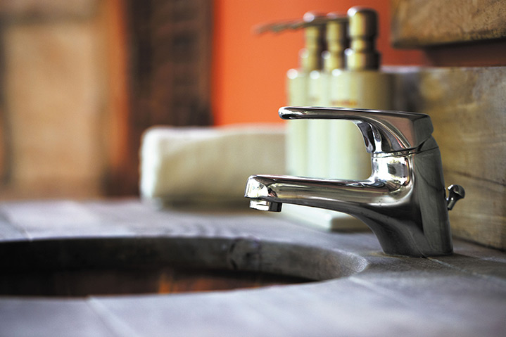 A2B Plumbers are able to fix any leaking taps you may have in Sompting. 